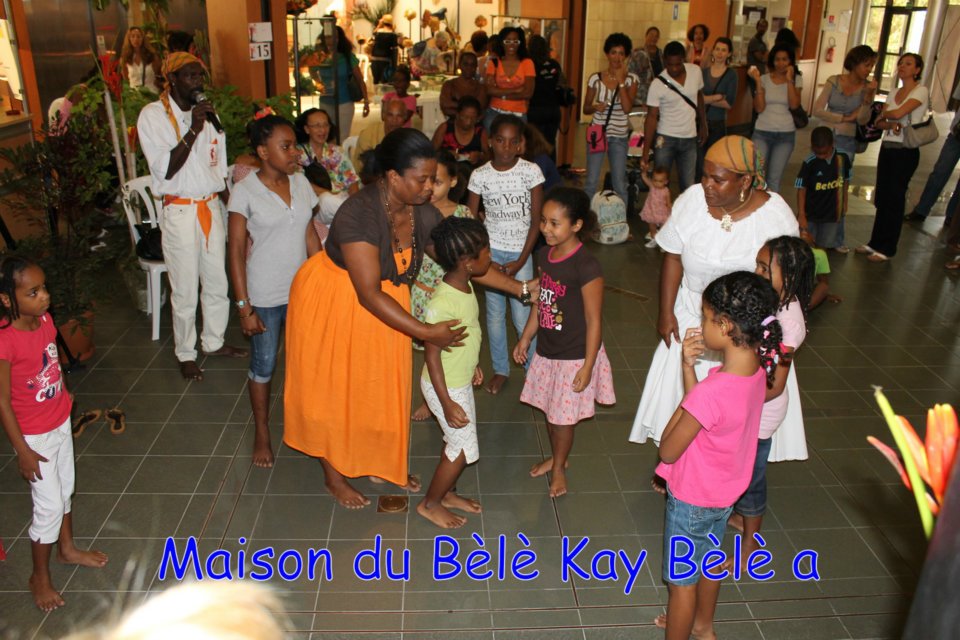 07_quand_l_art_se_fait_-femme_initiation_bele_a_-la_region_10-03-2012