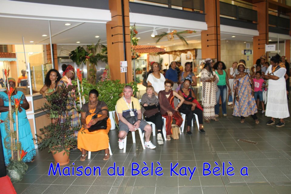 10_quand_l_art_se_fait_-femme_initiation_bele_a_-la_region_10-03-2012