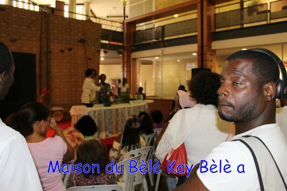 55_quand_l_art_se_fait_-femme_initiation_bele_a_-la_region_10-03-2012
