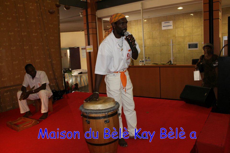 60_quand_l_art_se_fait_-femme_initiation_bele_a_-la_region_10-03-2012
