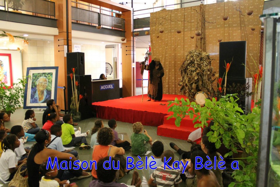 61_quand_l_art_se_fait_-femme_initiation_bele_a_-la_region_10-03-2012